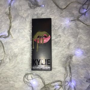 Kylie Lipkit